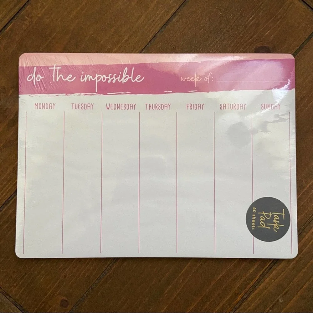 Task Pad 60 Sheets Monday - Sunday NWT